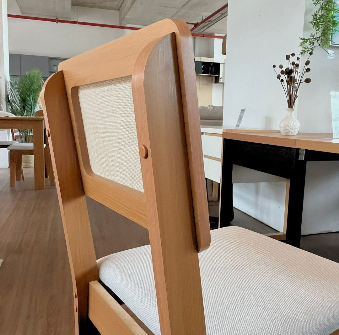 Juego de comedor Melina 120cm con 4 Sillas Ova 100% MDF