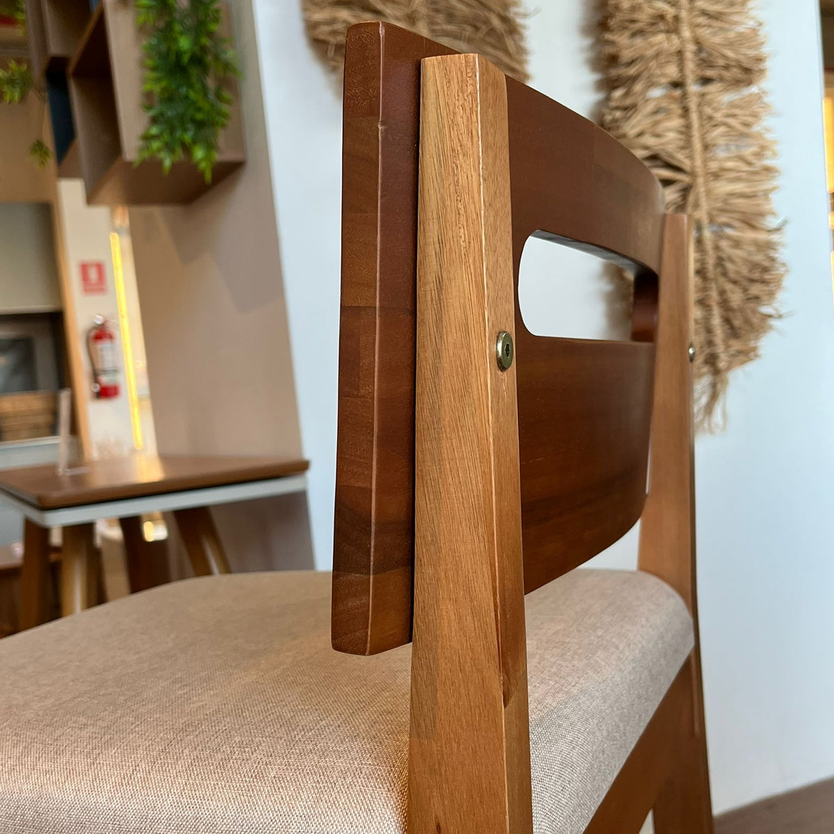 Banqueta Mia - Madera Maciza
