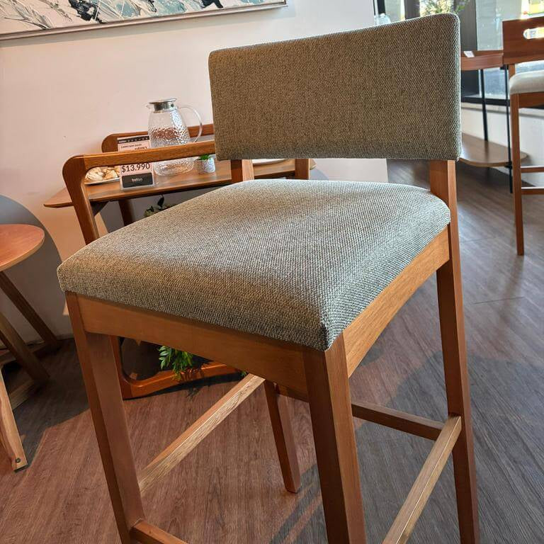 Banqueta Noa - Madera Maciza