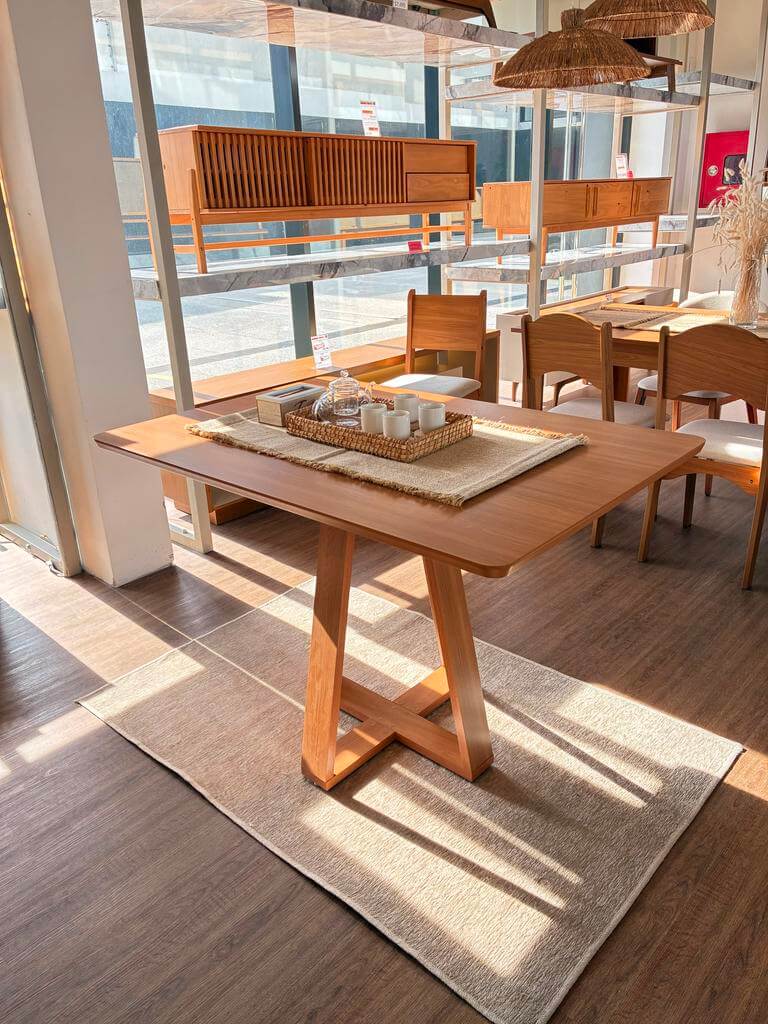 Juego de Comedor Alva 120CM + 4 Sillas Cora