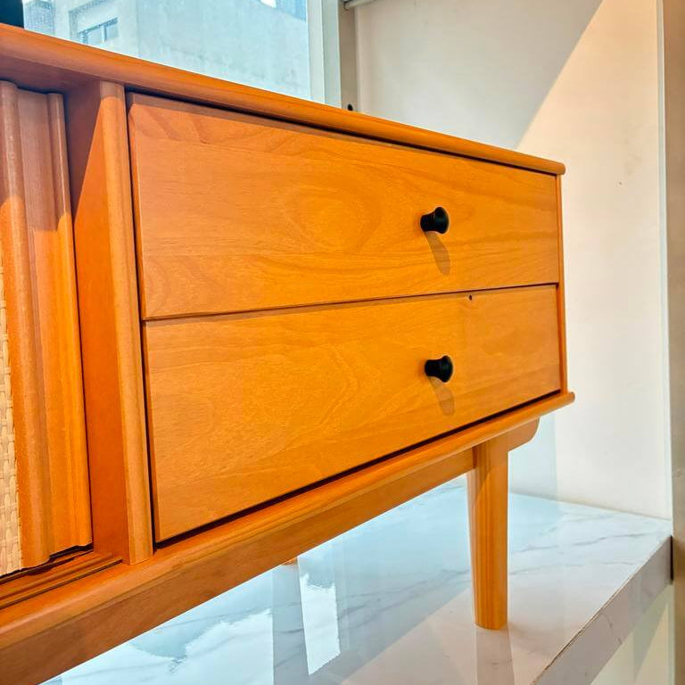 Rack TV 175CM con Ratan Serena - Madera Maciza