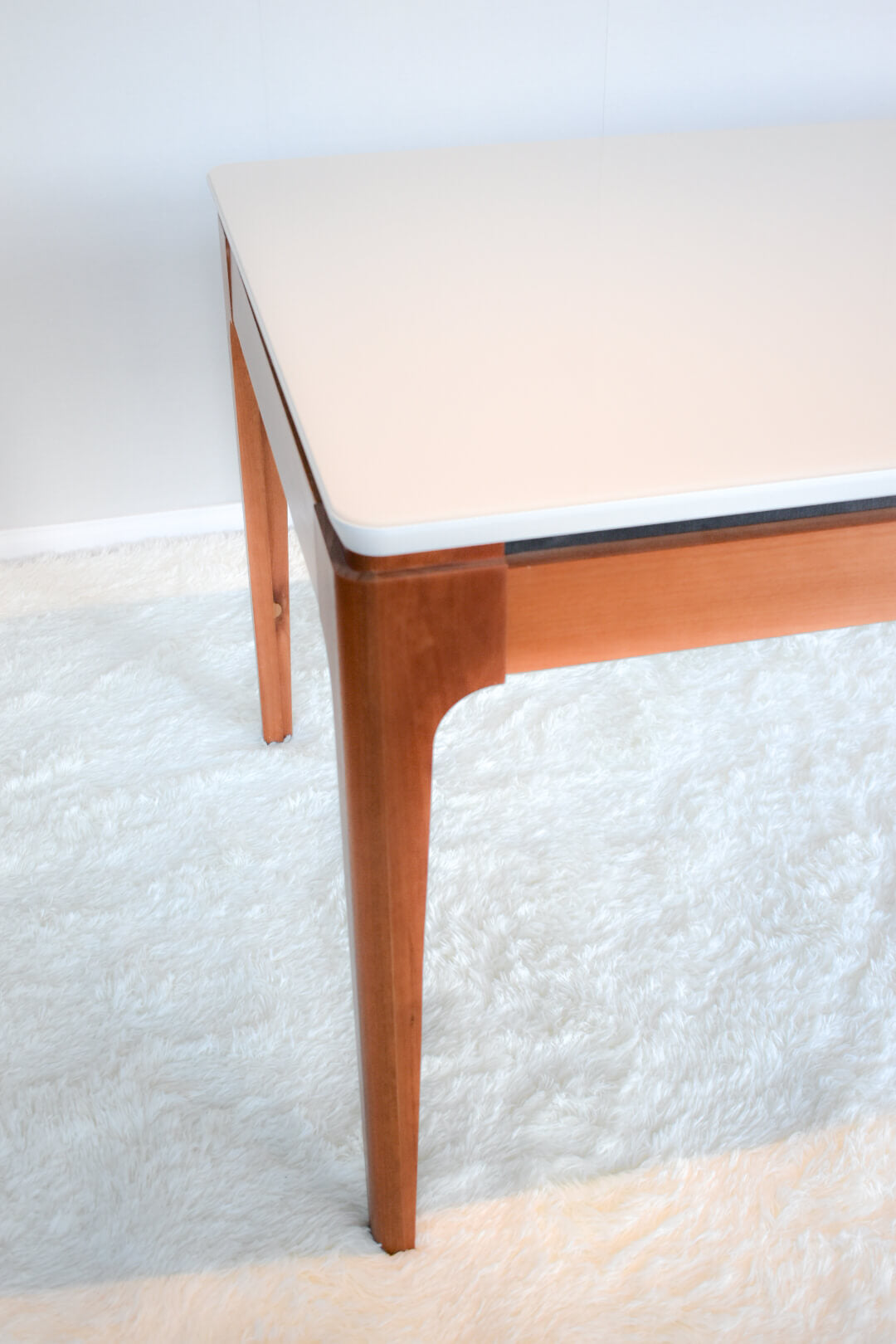 Mesa Mira Rectangular - Madera Maciza y Vidrio Sobrepuesto