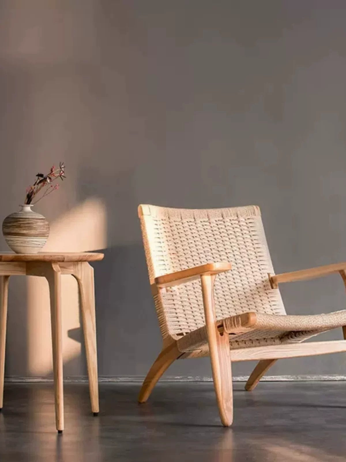 Poltrona Theo - Madera Maciza