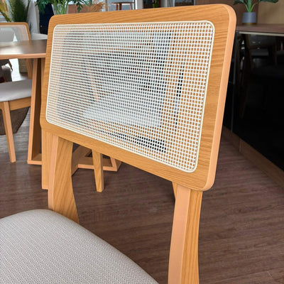 Juego de Comedor Agustina + 4 Sillas Monica - 100% MDF