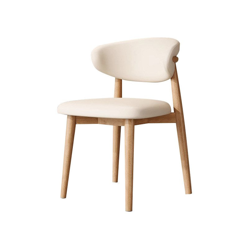 Juego de Comedor Oslo con 4 sillas Mia Cuerina