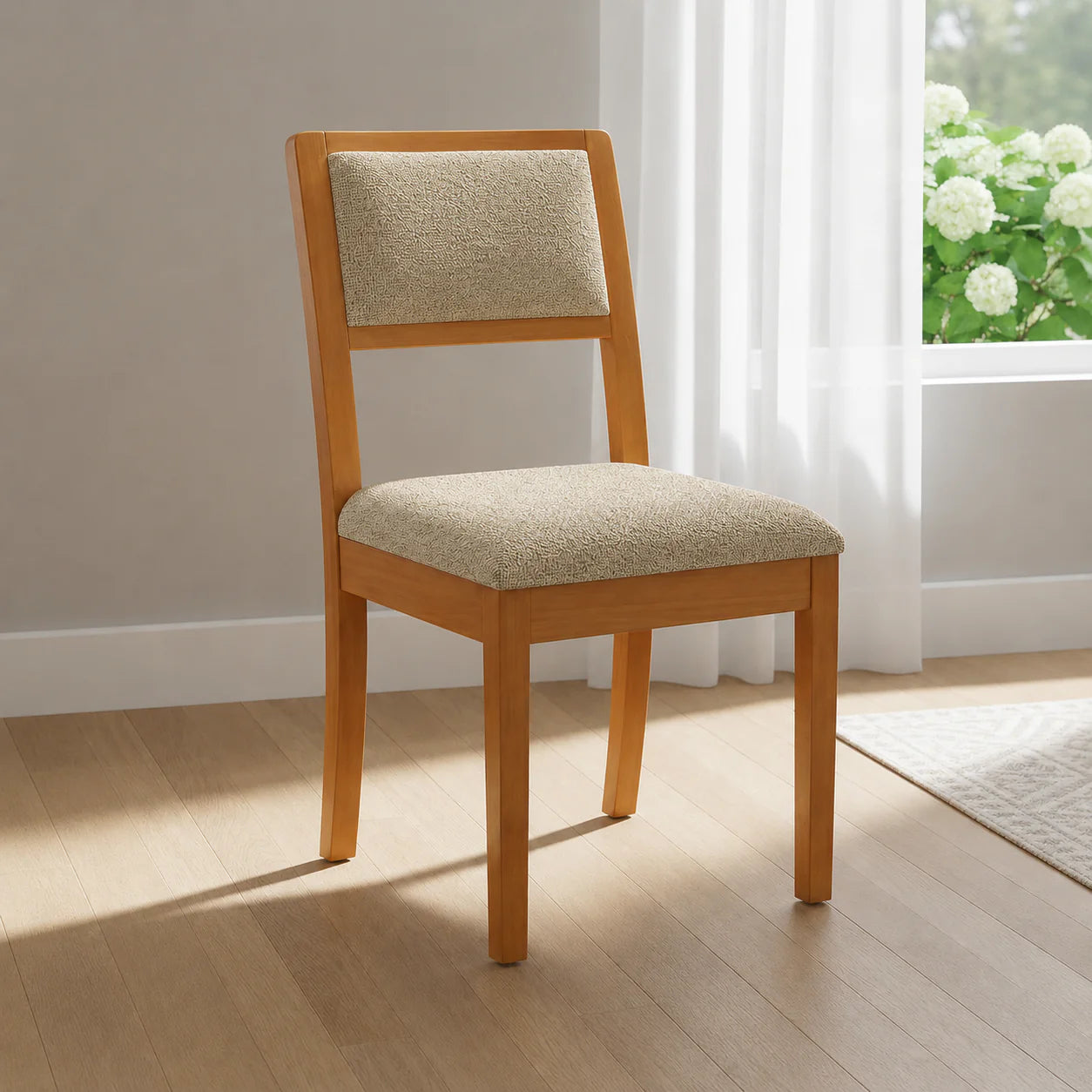 Juego de comedor Mira Madera Maciza con 6 Sillas Alice
