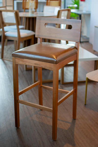 Banqueta Mia - Madera Maciza