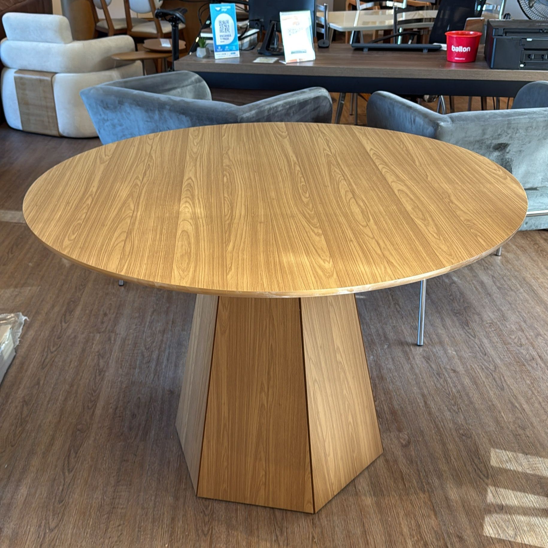 Mesa de Comedor Milano Redonda 115CM - 100% MDF