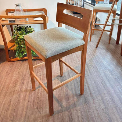 Banqueta Mia - Madera Maciza