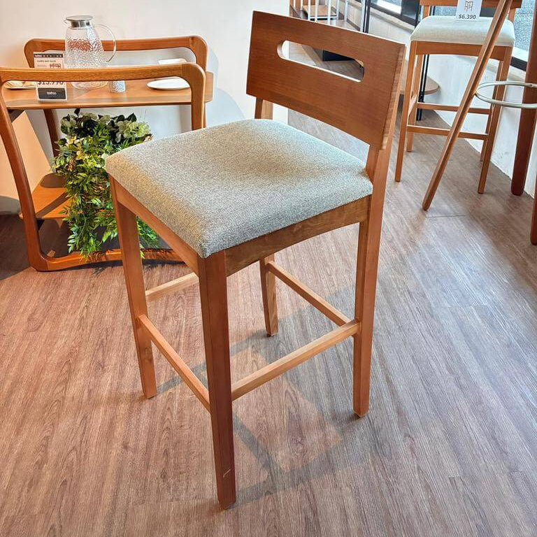 Banqueta Mia - Madera Maciza