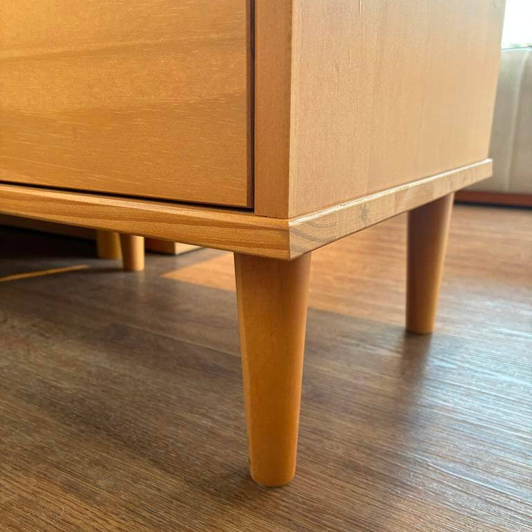 Mesa de luz Nordica Mikka - Madera Maciza