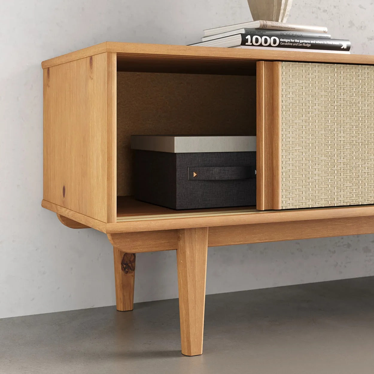 Rack TV 175CM con Ratan Serena - Madera Maciza