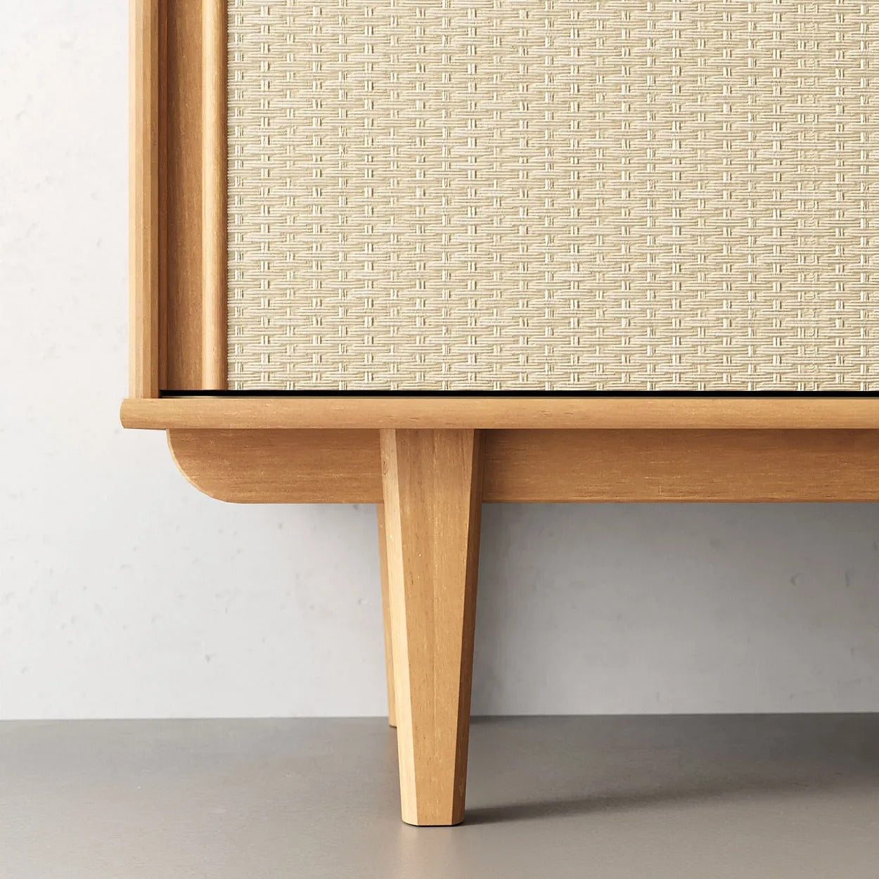 Rack TV 175CM con Ratan Serena - Madera Maciza