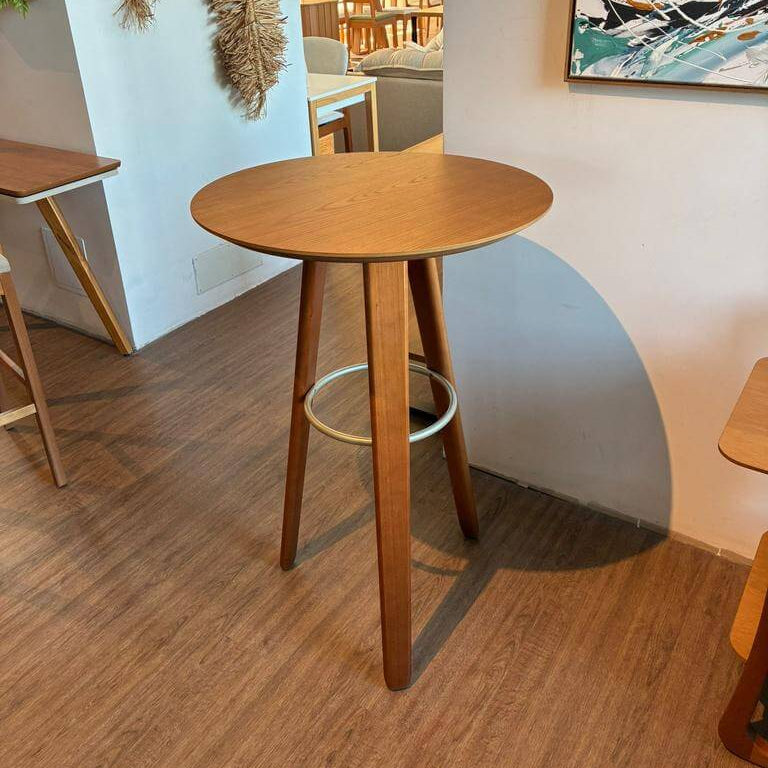Conjunto Isla Aurea con 3 Banqueta Noa