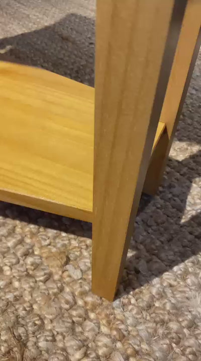 Mesa Lateral Miguel - Madera Maciza