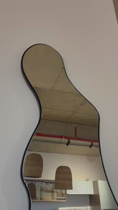 Espejo Organico Marena Irregular 89cm 100% Mdf Negro Mate