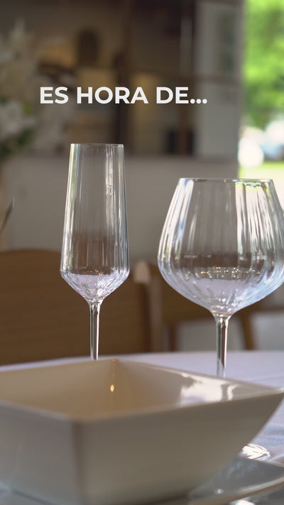 Juego de Comedor Milano 115CM + 4 Sillas Mela
